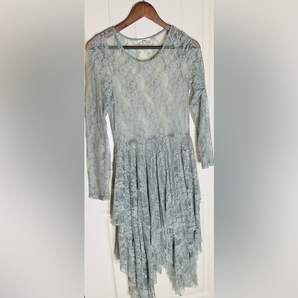Anthropologie Easel Asymmetrical Lace Dress in Light Green Sz s